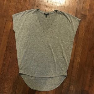 Express V Neck Tee